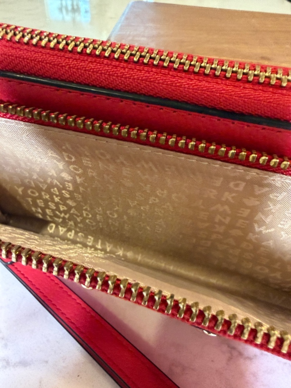 kate spade Red Pebbled Leather Zip-Around Wristlet - Picture 3 of 10